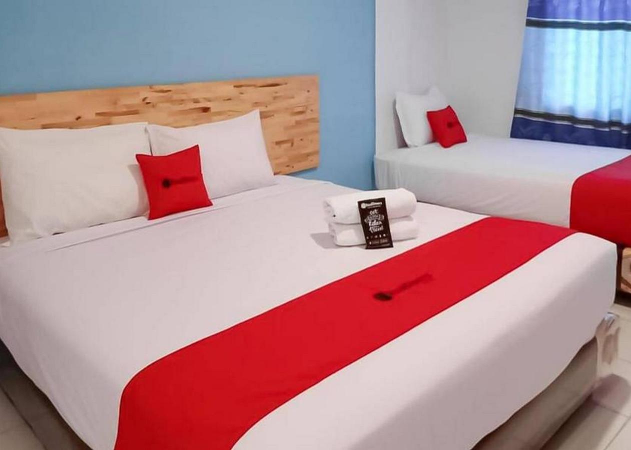 Отель Reddoorz @ Jalan Brigjend Katamso Medan 2 Экстерьер фото